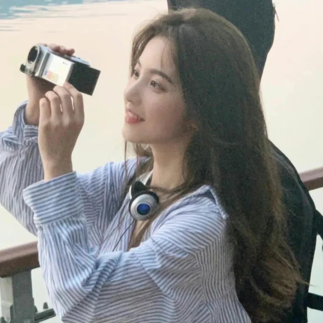 成年人的谎言生活